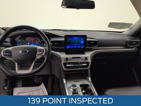 Used 2020 Ford Explorer XLT w/ Equipment Group 202A AWD/4WD image 7