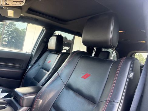Used 2023 Dodge Durango GT AWD/4WD image 2