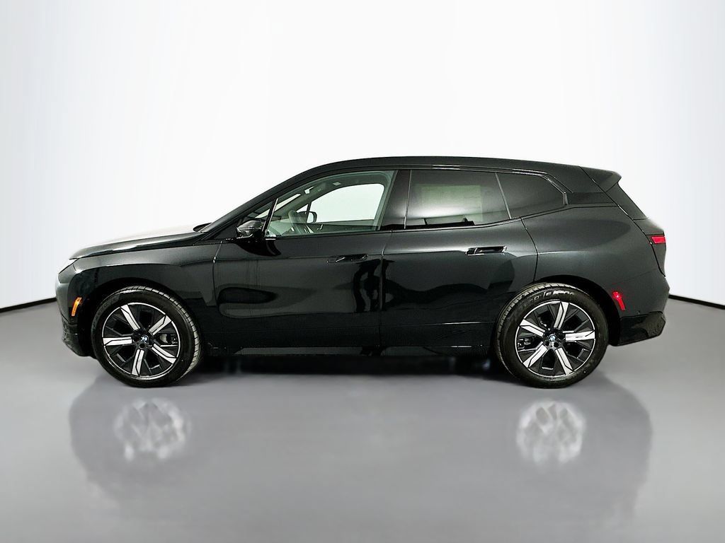 Used 2026 BMW iX xDrive60 AWD/4WD image 8