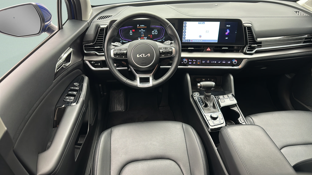 Used 2024 Kia Sportage EX AWD/4WD image 11