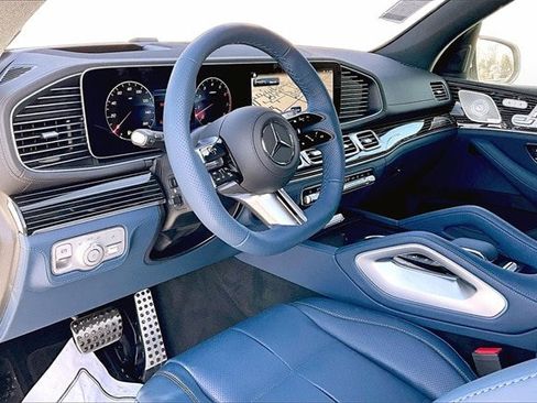 New 2026 Mercedes-Benz GLS 450 4MATIC image 8