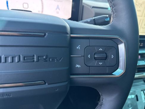 Used 2025 GMC Hummer EV 3X w/ Extreme Off-Road Package AWD/4WD image 17
