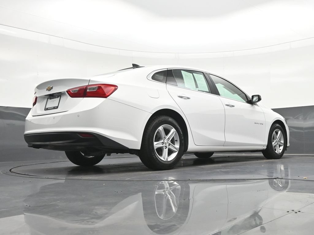 Used 2024 Chevrolet Malibu LS FWD image 32