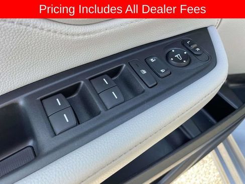 Used 2024 Honda Odyssey Touring image 22