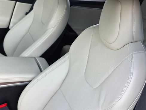 Used 2022 Tesla Model S Standard Range AWD/4WD image 26