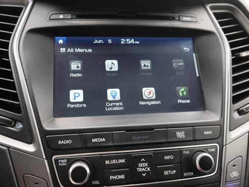 Used 2017 Hyundai Santa Fe Sport AWD/4WD image 55