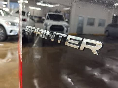 Used 2023 Mercedes-Benz Sprinter 2500 image 8