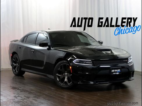 Used 2019 Dodge Charger GT image 1