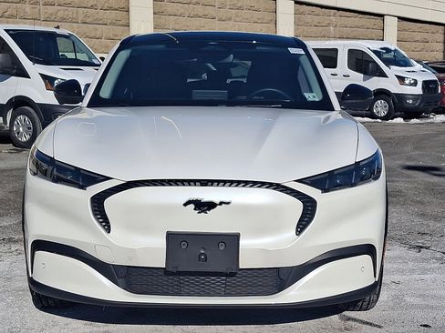 Used 2024 Ford Mustang Mach-E Select w/ Comfort Package Lite image 2