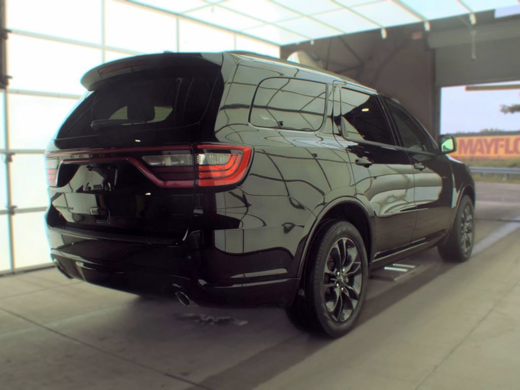 Used 2023 Dodge Durango GT AWD/4WD image 2