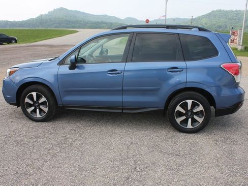 Used 2017 Subaru Forester 2.5i Premium w/ Protection Package #1 image 9