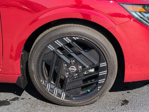 New 2026 Nissan Sentra SR w/ Floor Mat Package image 10