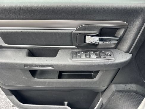 Used 2024 RAM 1500 Warlock AWD/4WD image 10