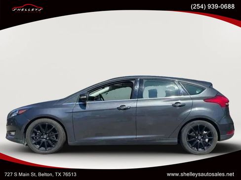 Used 2018 Ford Focus Titanium image 1