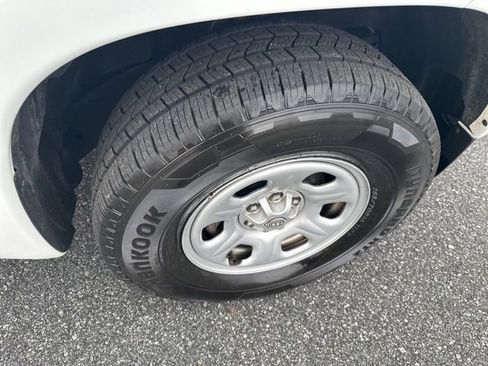 Used 2023 Nissan Frontier S w/ Technology Package image 33