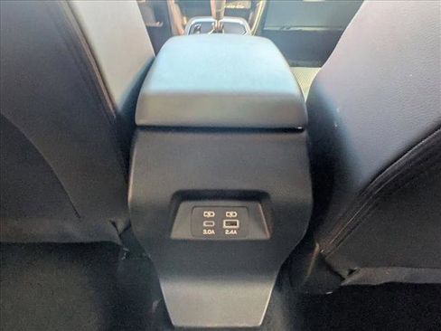 Certified 2024 Subaru Crosstrek 2.0i Premium image 13