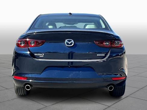 Used 2021 MAZDA MAZDA3 s image 4