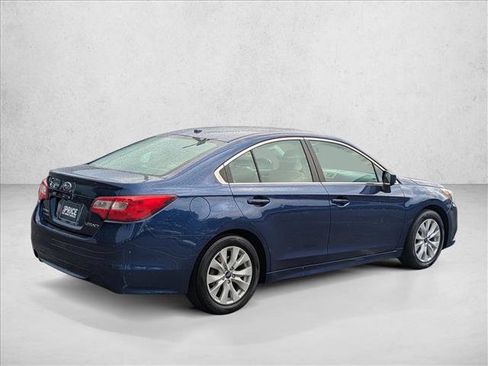 Used 2015 Subaru Legacy 2.5i Premium AWD/4WD image 5