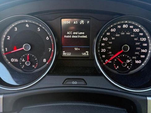 Used 2018 Volkswagen Atlas SE image 9