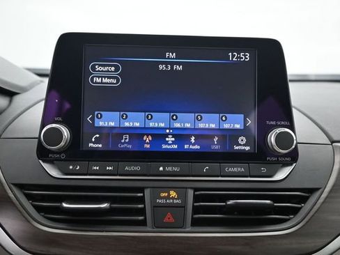 Used 2024 Nissan Altima 2.5 SV AWD/4WD image 14