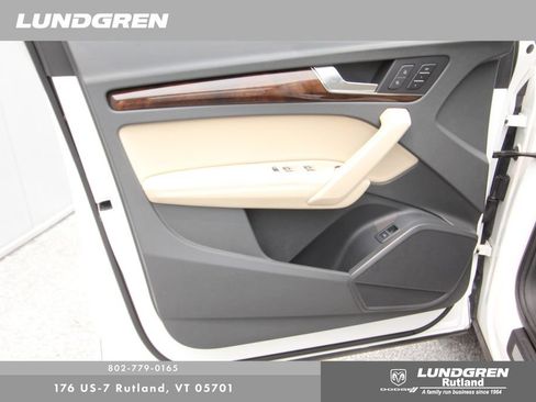 Used 2019 Audi Q5 2.0T Premium Plus AWD/4WD image 17
