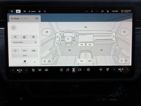 Used 2022 Rivian R1T Adventure image 40