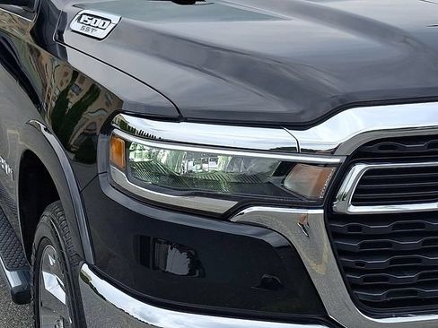 Used 2025 RAM 1500 Big Horn AWD/4WD image 9