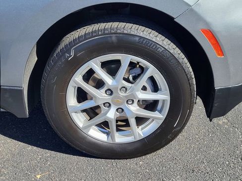 Used 2024 Chevrolet Equinox LT image 5