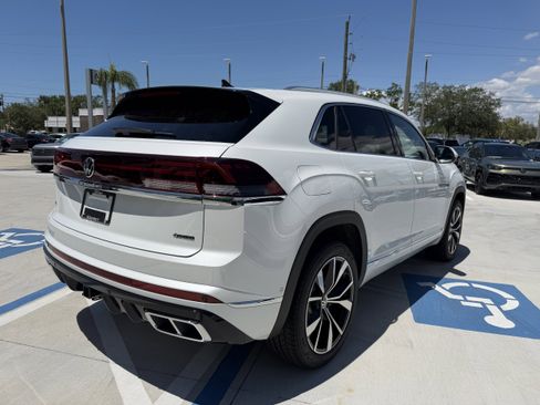 New 2026 Volkswagen Atlas Cross Sport SEL Premium R-Line AWD/4WD image 3
