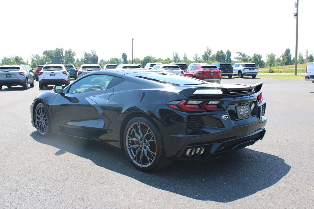 Used 2023 Chevrolet Corvette Stingray Premium Cpe w/ Z51 Performance Package RWD image 7
