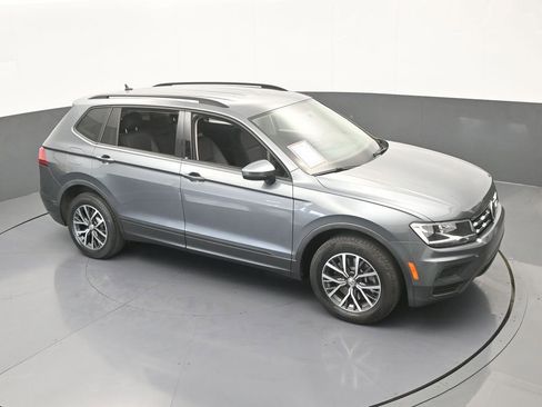 Used 2021 Volkswagen Tiguan S image 48