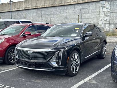 Certified 2024 Cadillac Lyriq Luxury w/ LPO, Floor Liner Package
