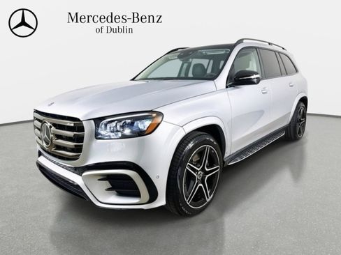 Certified 2026 Mercedes-Benz GLS 450 4MATIC image 1