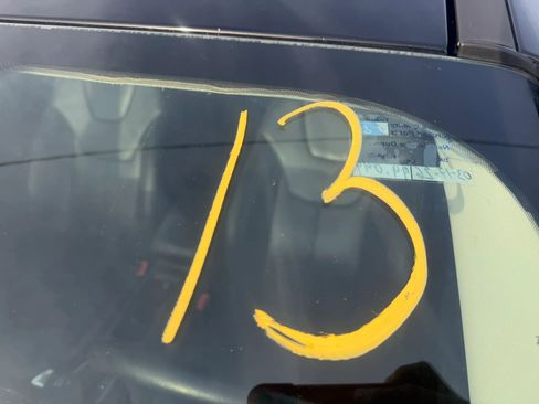 Used 2017 Ford Focus Titanium image 33