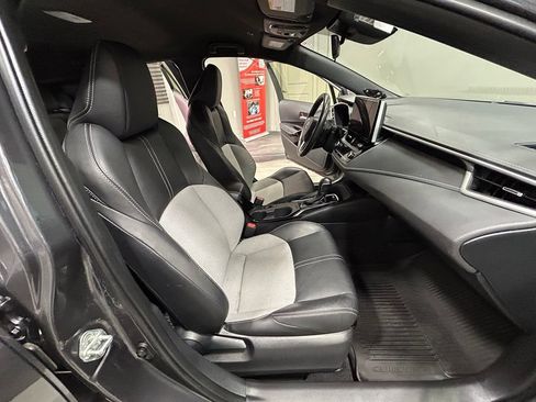 Used 2024 Toyota Corolla XSE FWD image 39