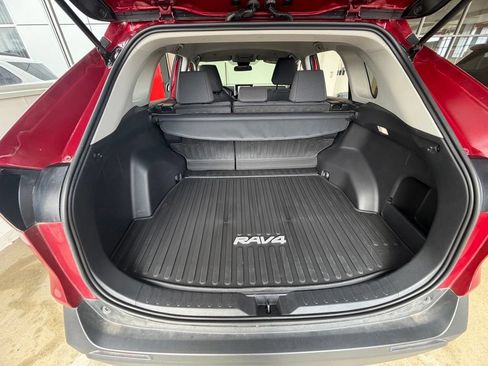 Used 2023 Toyota RAV4 LE AWD/4WD image 47