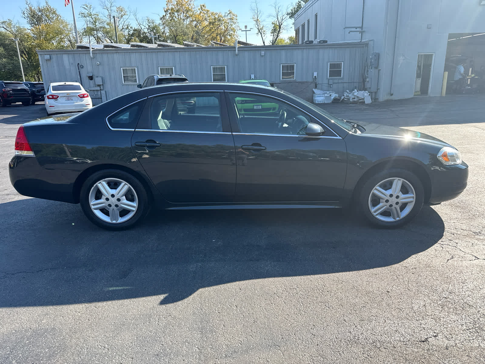 Used 2014 Chevrolet Impala Police FWD image 2