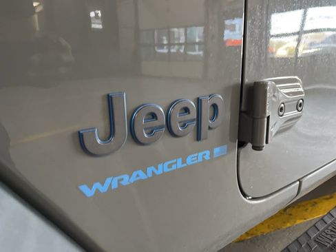 Used 2023 Jeep Wrangler Unlimited Rubicon 4xe w/ Cold Weather Group image 18