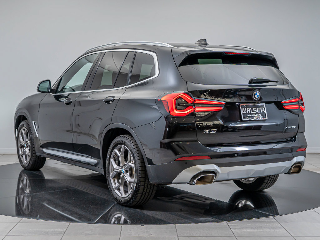Used 2023 BMW X3 xDrive30i w/ Premium Package w/ZPA AWD/4WD image 6
