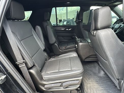 Used 2021 GMC Yukon Denali w/ Denali Ultimate Package AWD/4WD image 26