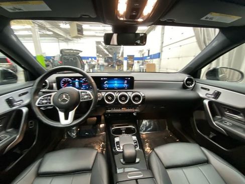 Used 2019 Mercedes-Benz A 220 4MATIC image 27