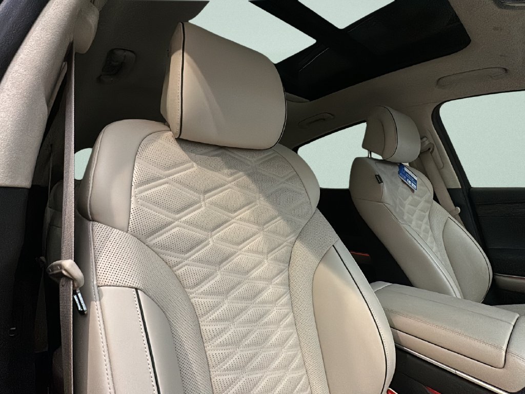 Certified 2026 Genesis GV80 3.5T AWD/4WD image 24