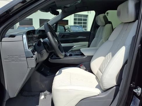 New 2026 Cadillac Escalade IQ Luxury 1 AWD/4WD image 17