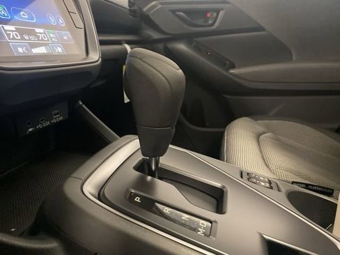 Used 2024 Subaru Crosstrek 2.0i Premium image 18