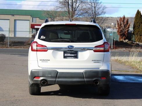 Used 2020 Subaru Ascent Limited w/ Technology Package image 5
