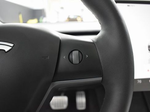 Used 2023 Tesla Model 3 Performance image 31