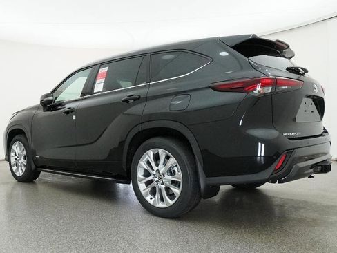 New 2026 Toyota Highlander Limited image 65