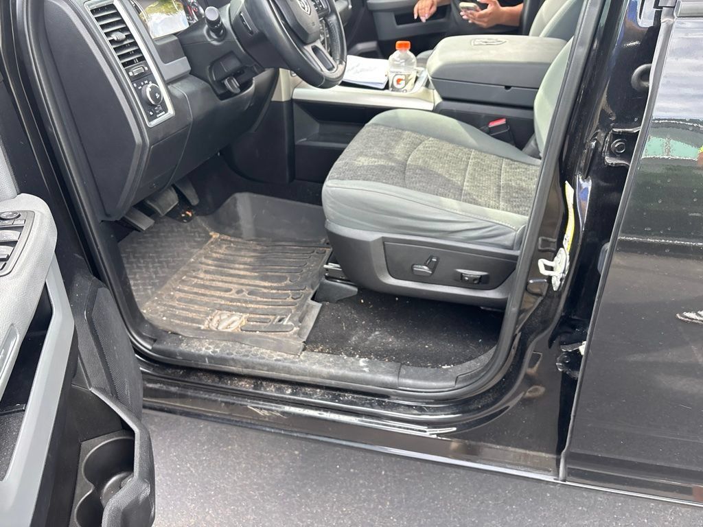 Used 2018 RAM 1500 Big Horn AWD/4WD image 7