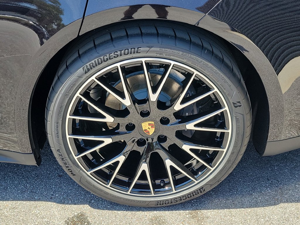 New 2026 Porsche Panamera 4 AWD/4WD image 11