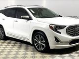 Used 2019 GMC Terrain Denali w/ Advanced Safety Package image 3